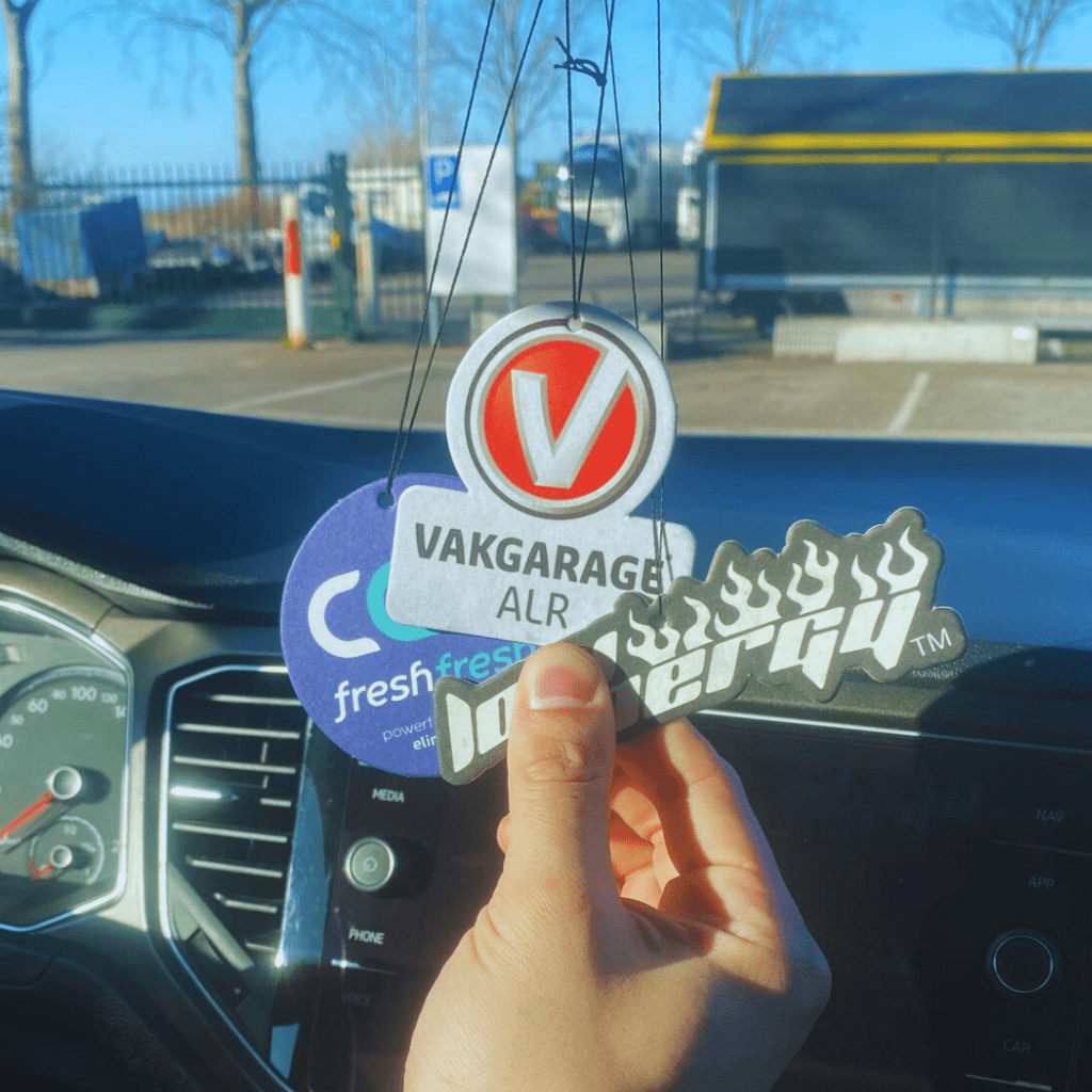Bestel je eigen geurhangers op maat